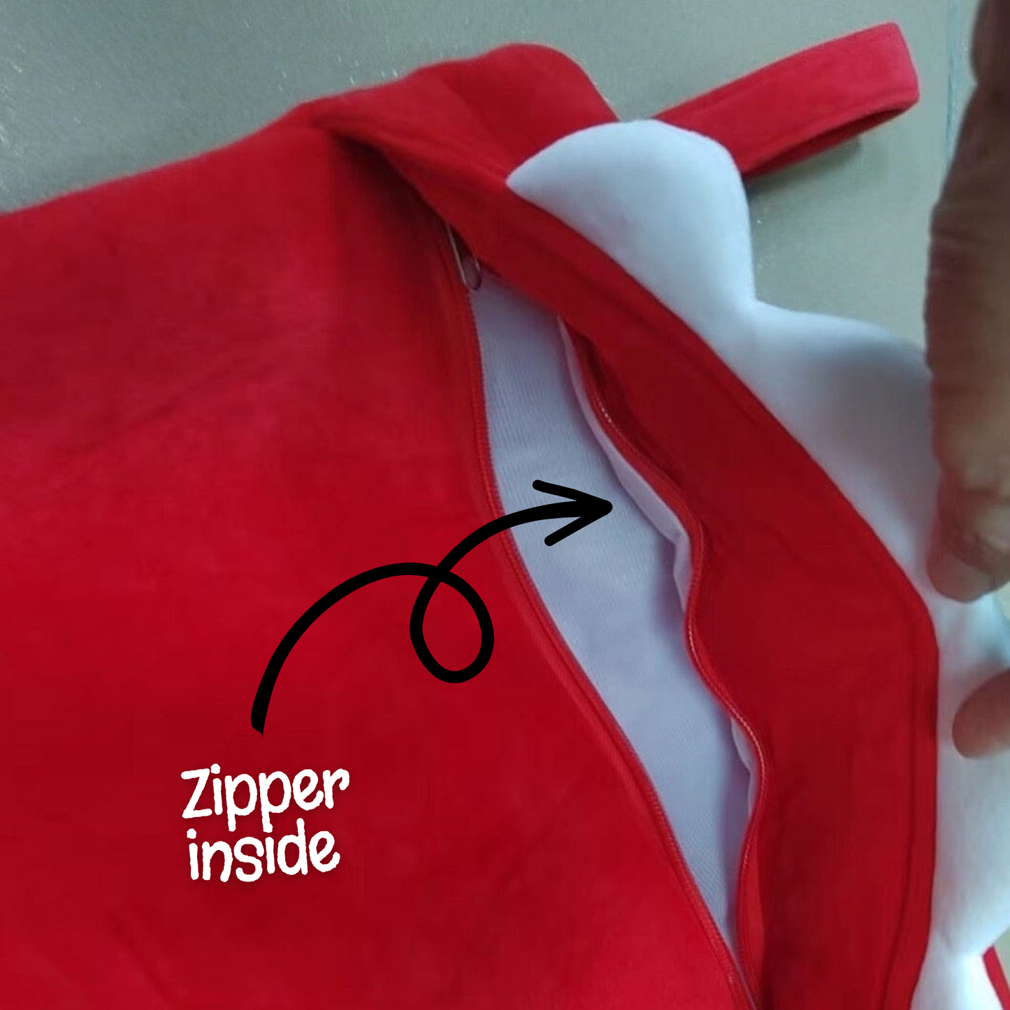 Goofy Monster Tote – Red Plush Storage Bag with Zipper & Strap (30x45cm)