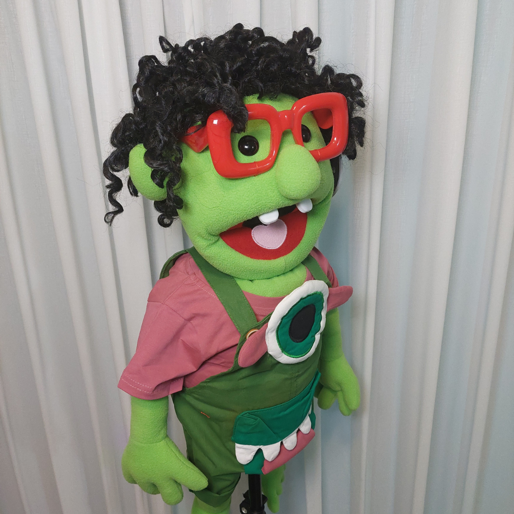 Schmoogle – Monster Hand Puppet | 3D Printed Teeth | Pubbets Lab | 1 of 1