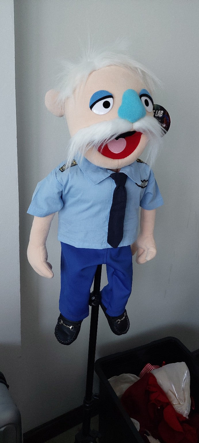 [SPECIAL PRICE] Captain Chuck Cloudley - One-Off Pilot Puppet