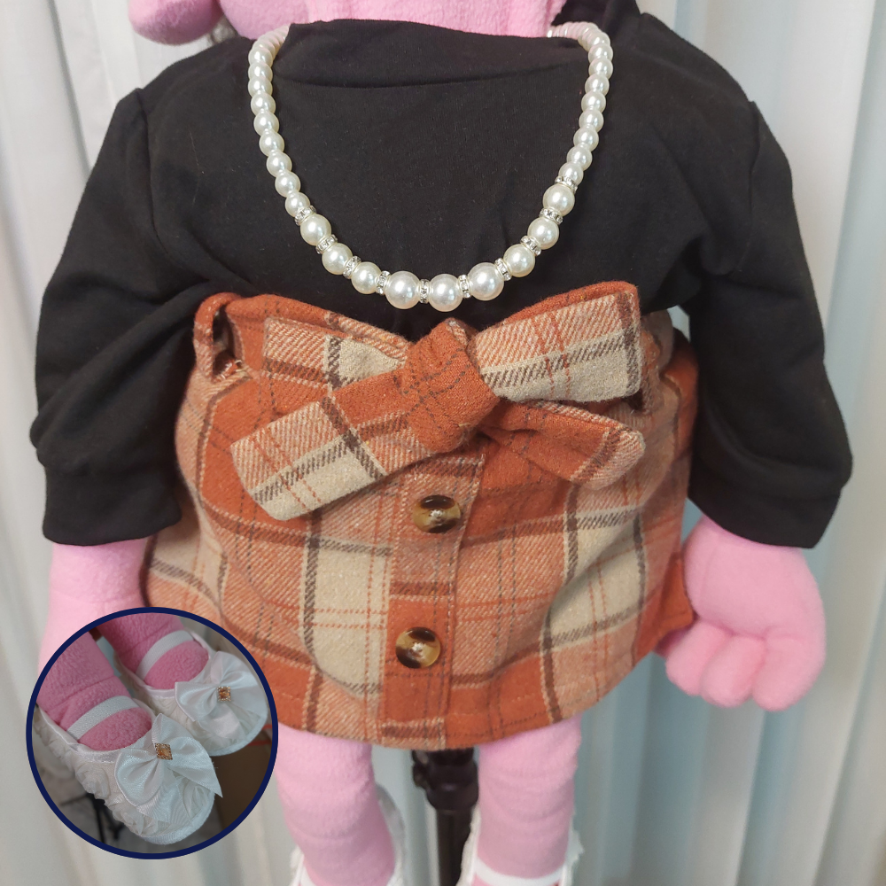 Ethel – Sassy Grandma Hand Puppet | Pubbets Lab Original | 1 of 1