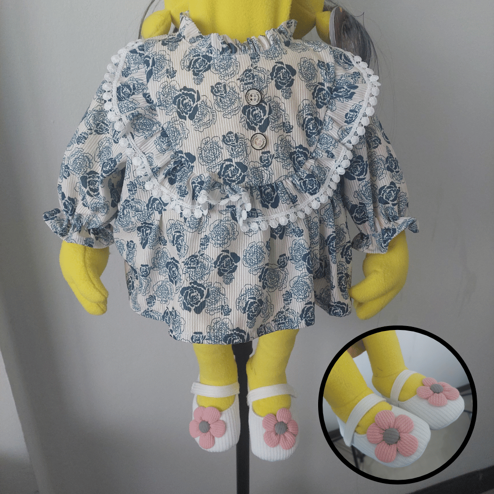 Nanny Liza - Premium Yellow 28"/70cm Full-Body Grandma Puppet with Outfit & Carry Bag