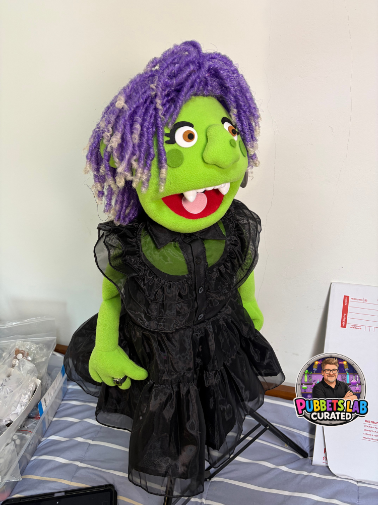 Winnie Wobblewort – Green Witch Hand Puppet | Purple Dreadlocks & Gothic Dress | Pubbets Lab Original | 1 of 1